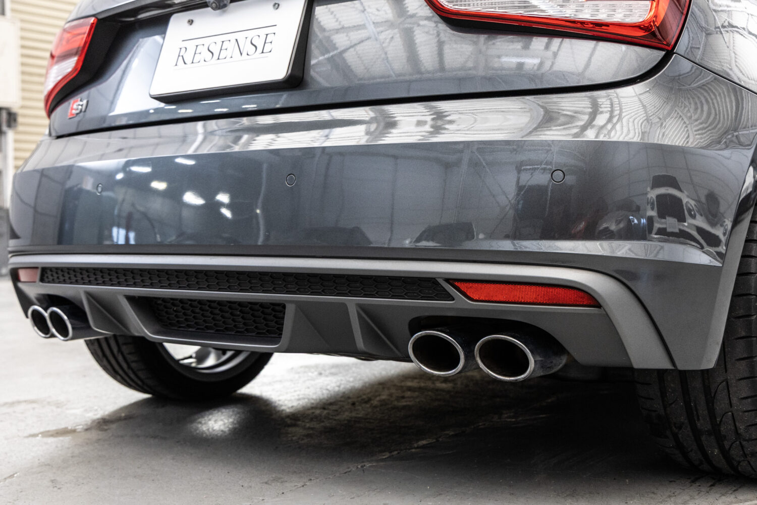 S1スポーツバック 2.0 4WD