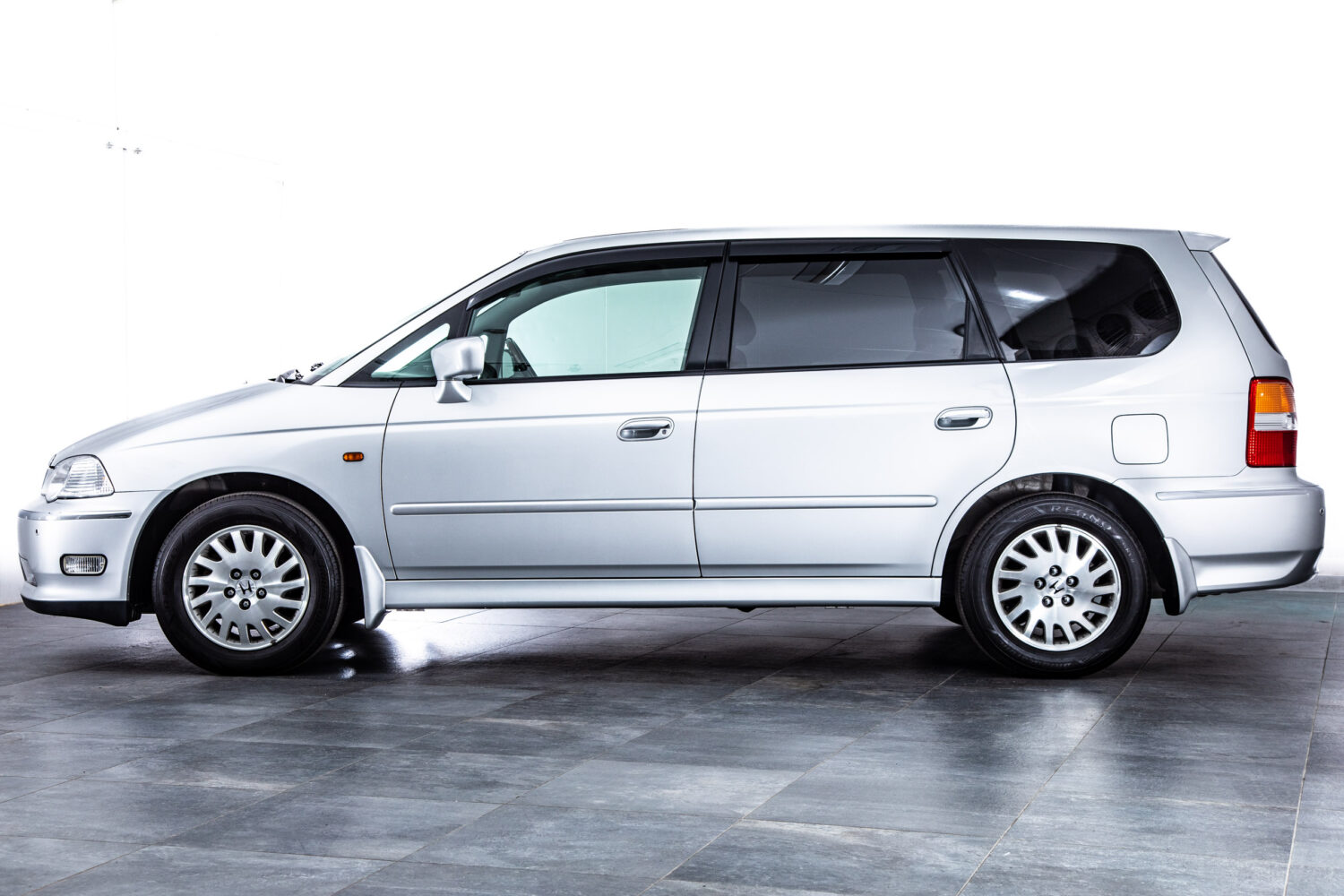 オデッセイ 3.0 VZ