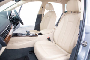 A4オールロードクワトロ 2.0 4WD