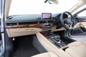 A4オールロードクワトロ 2.0 4WD