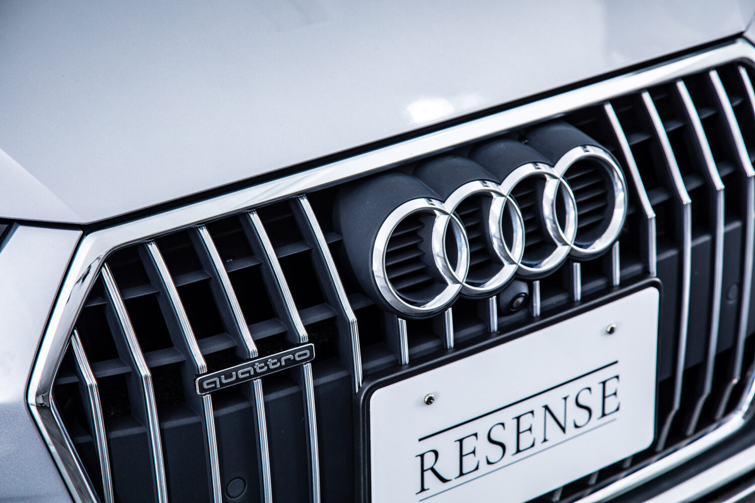 A4オールロードクワトロ 2.0 4WD