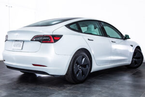 モデル3 ロングレンジ デュアルモーター 4WD