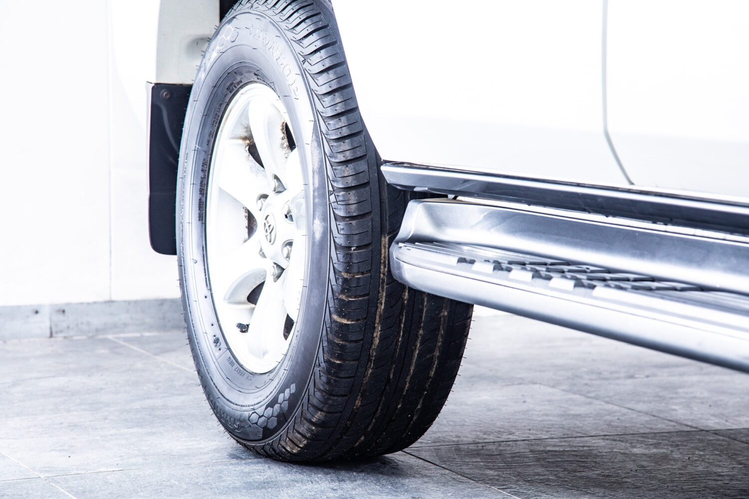 ランドクルーザープラド 4.0 TXリミテッド 4WD