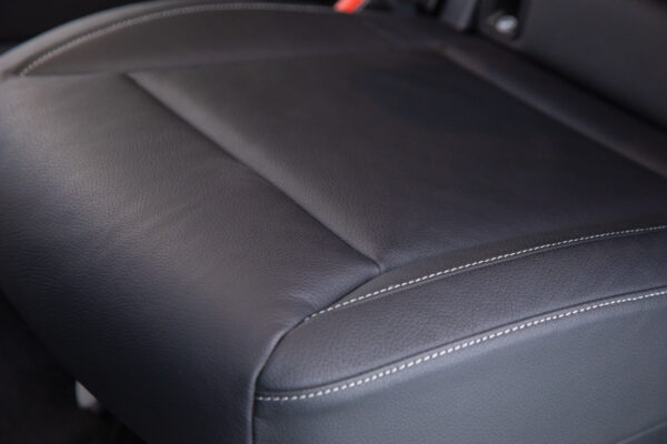 Vクラス V220 d アバンギャルド エクストラロング AMGライン