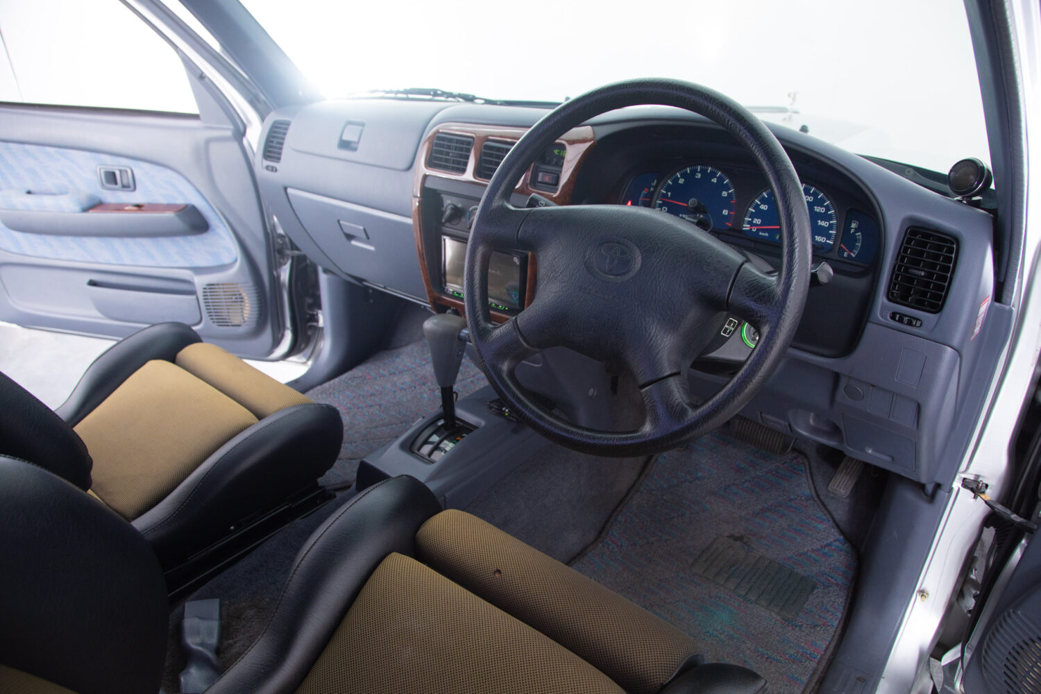 クラシック TCピックアップ