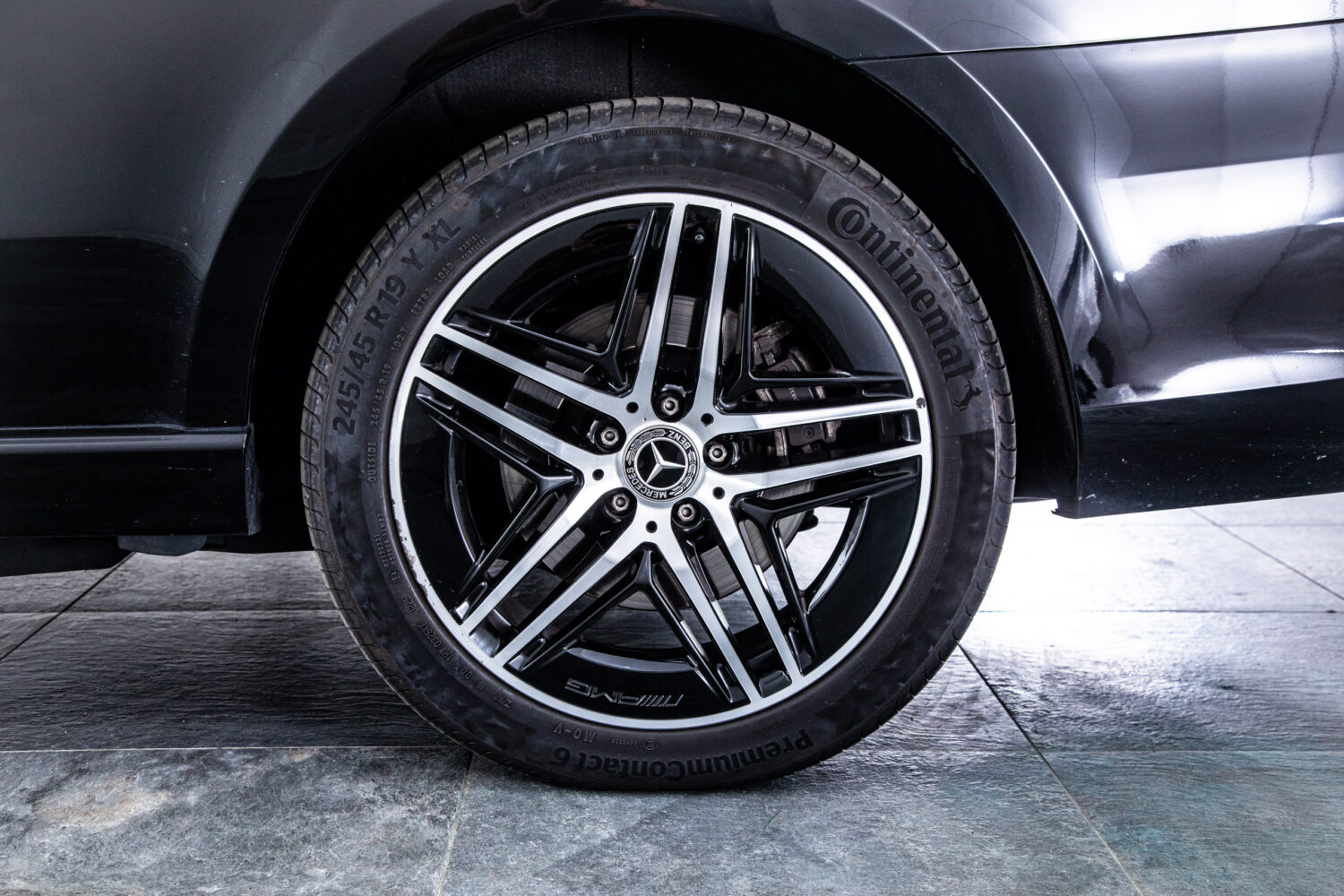 Vクラス V220 d エクストラロング AMGラインパッケージ ディーゼルターボ