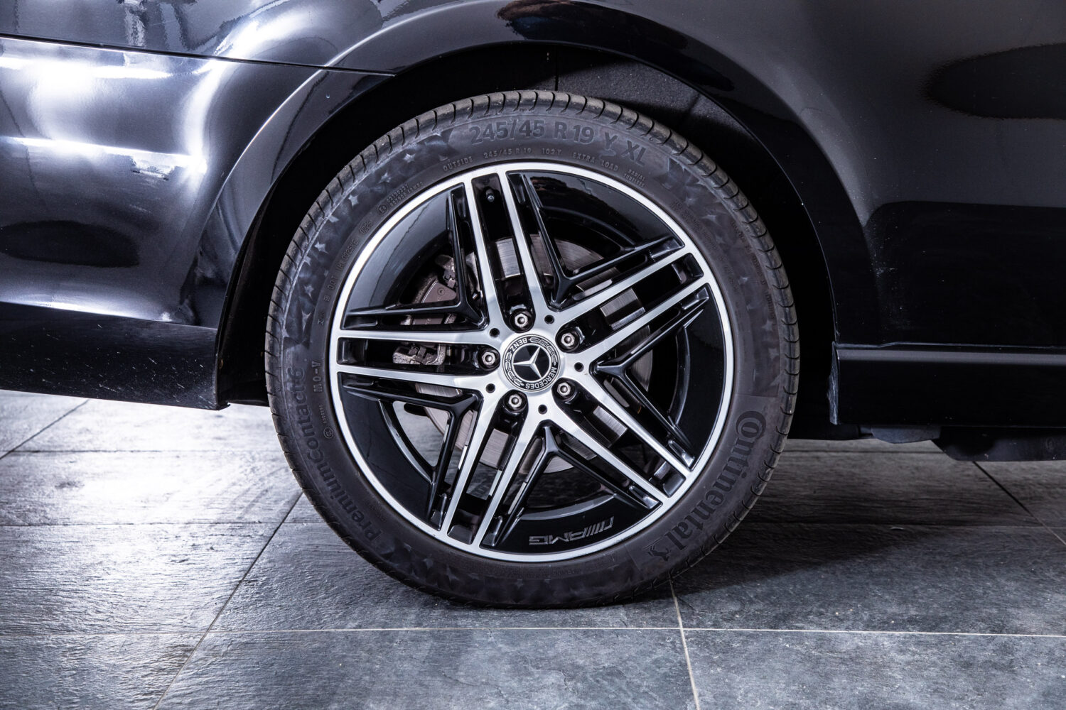 Vクラス V220 d エクストラロング AMGラインパッケージ ディーゼルターボ