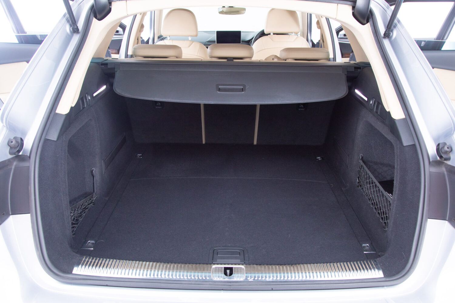 A4オールロードクワトロ 2.0 4WD