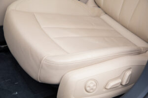 A4オールロードクワトロ 2.0 4WD