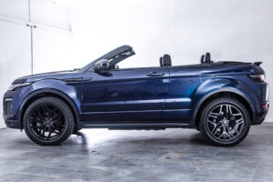 イヴォークコンバーチブル HSEダイナミック 2.0L D180 ディーゼル 4WD