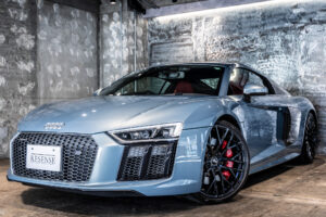 R8 V10 5.2FSIクワトロ 4WD