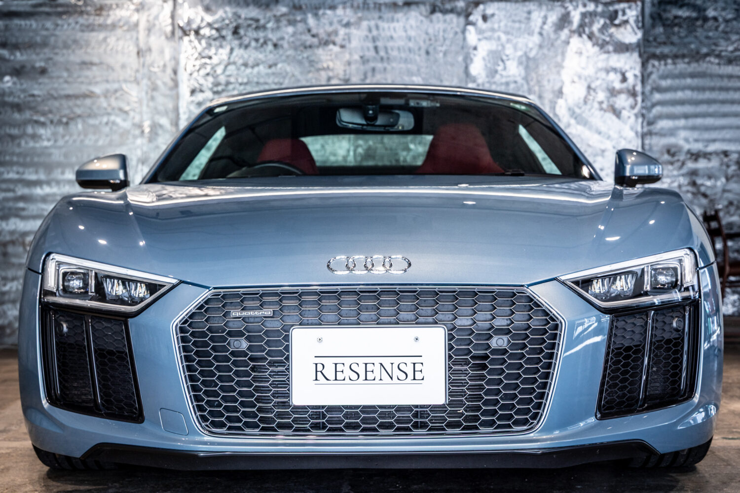 R8 V10 5.2FSIクワトロ 4WD