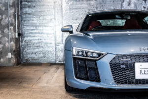 R8 V10 5.2FSIクワトロ 4WD