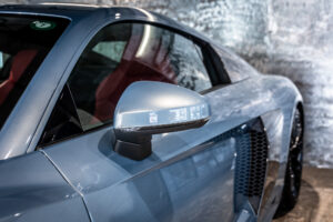 R8 V10 5.2FSIクワトロ 4WD