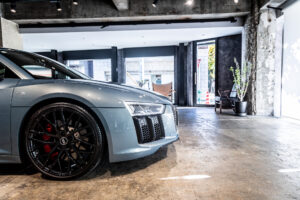 R8 V10 5.2FSIクワトロ 4WD