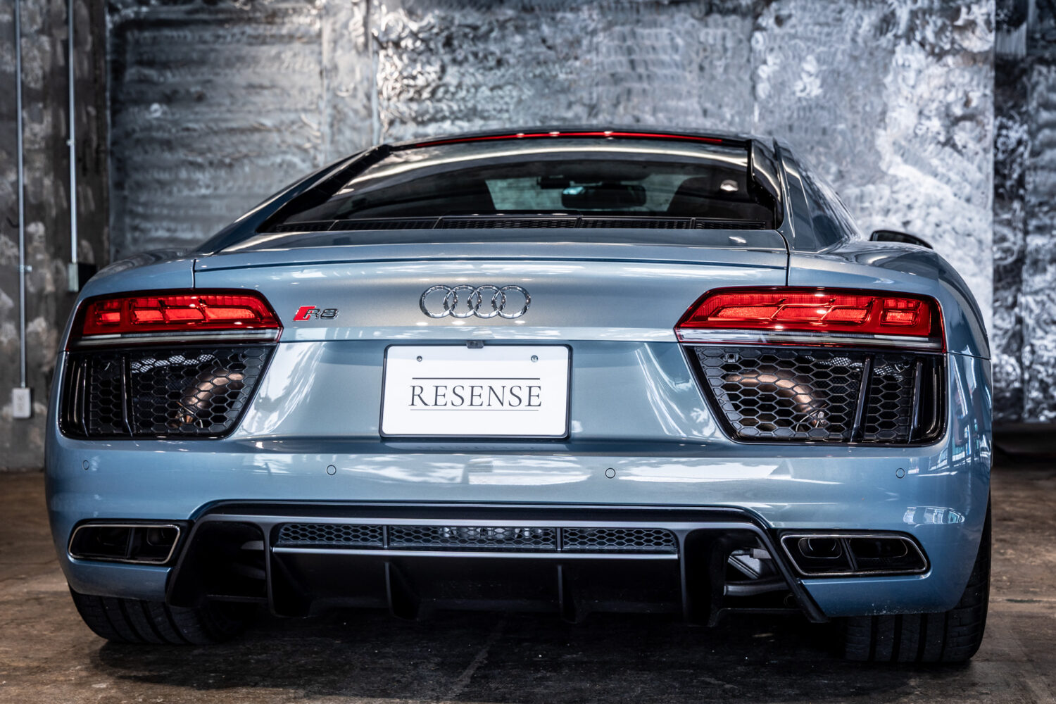 R8 V10 5.2FSIクワトロ 4WD