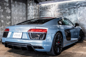 R8 V10 5.2FSIクワトロ 4WD