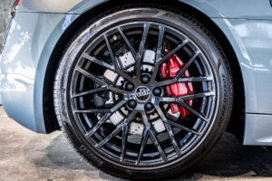 R8 V10 5.2FSIクワトロ 4WD