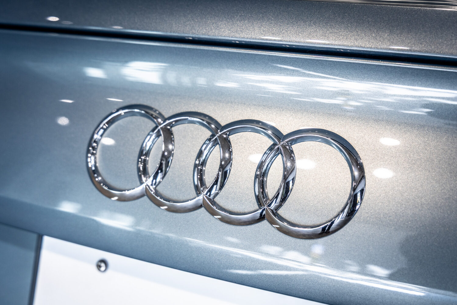 R8 V10 5.2FSIクワトロ 4WD