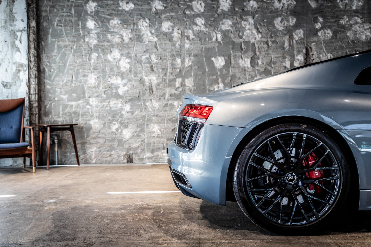 R8 V10 5.2FSIクワトロ 4WD