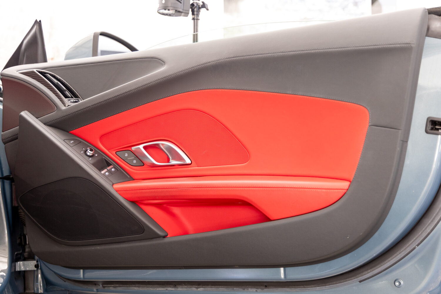 R8 V10 5.2FSIクワトロ 4WD