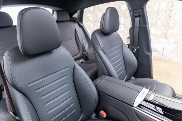 GLCクラス GLCクーペ220d 4MATIC(ISG) AMGライン