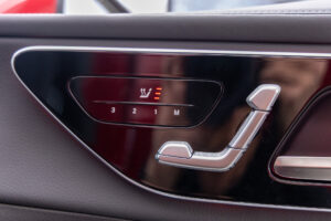 GLCクラス GLCクーペ220d 4MATIC(ISG) AMGライン