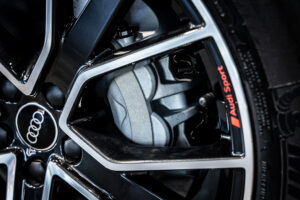 Q5スポーツバック 40TDIクワトロ Sライン 4WD