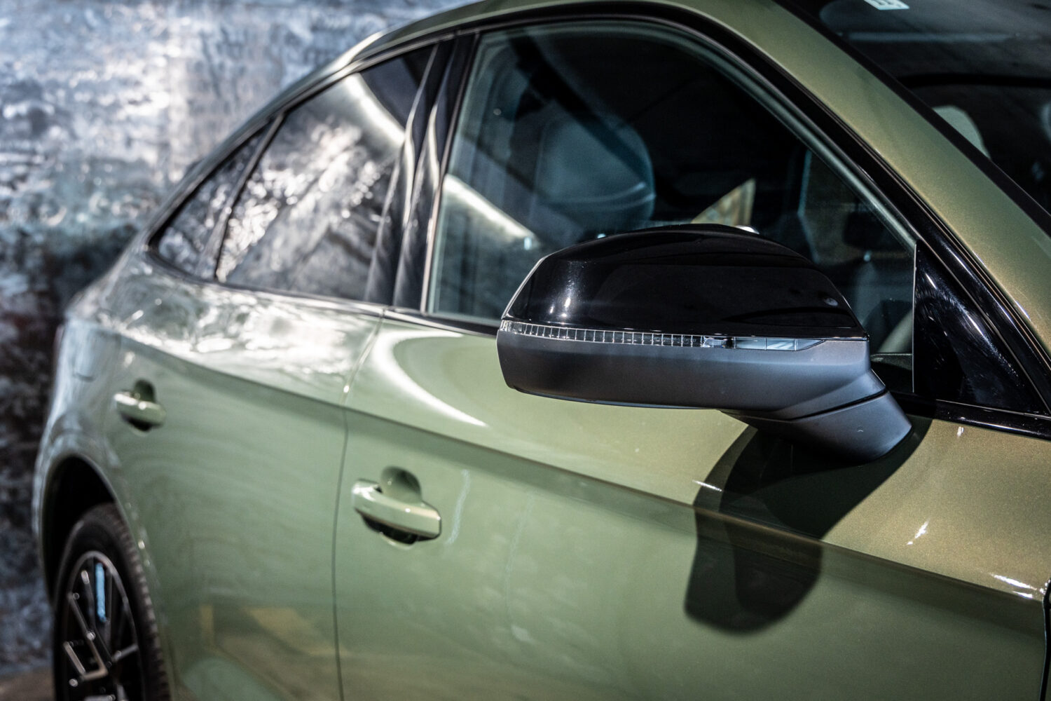 Q5スポーツバック 40TDIクワトロ Sライン 4WD