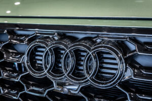 Q5スポーツバック 40TDIクワトロ Sライン 4WD