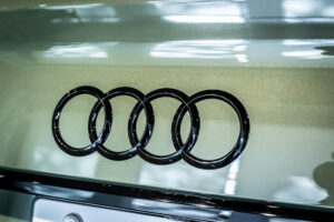 Q5スポーツバック 40TDIクワトロ Sライン 4WD