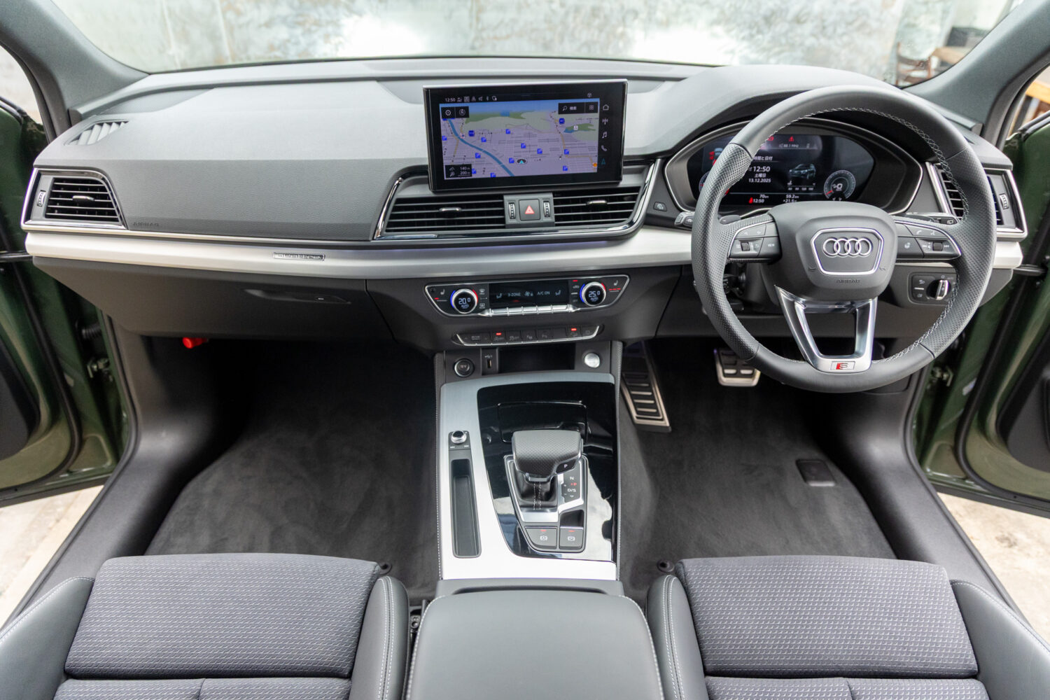 Q5スポーツバック 40TDIクワトロ Sライン 4WD