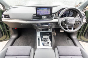 Q5スポーツバック 40TDIクワトロ Sライン 4WD