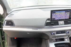 Q5スポーツバック 40TDIクワトロ Sライン 4WD