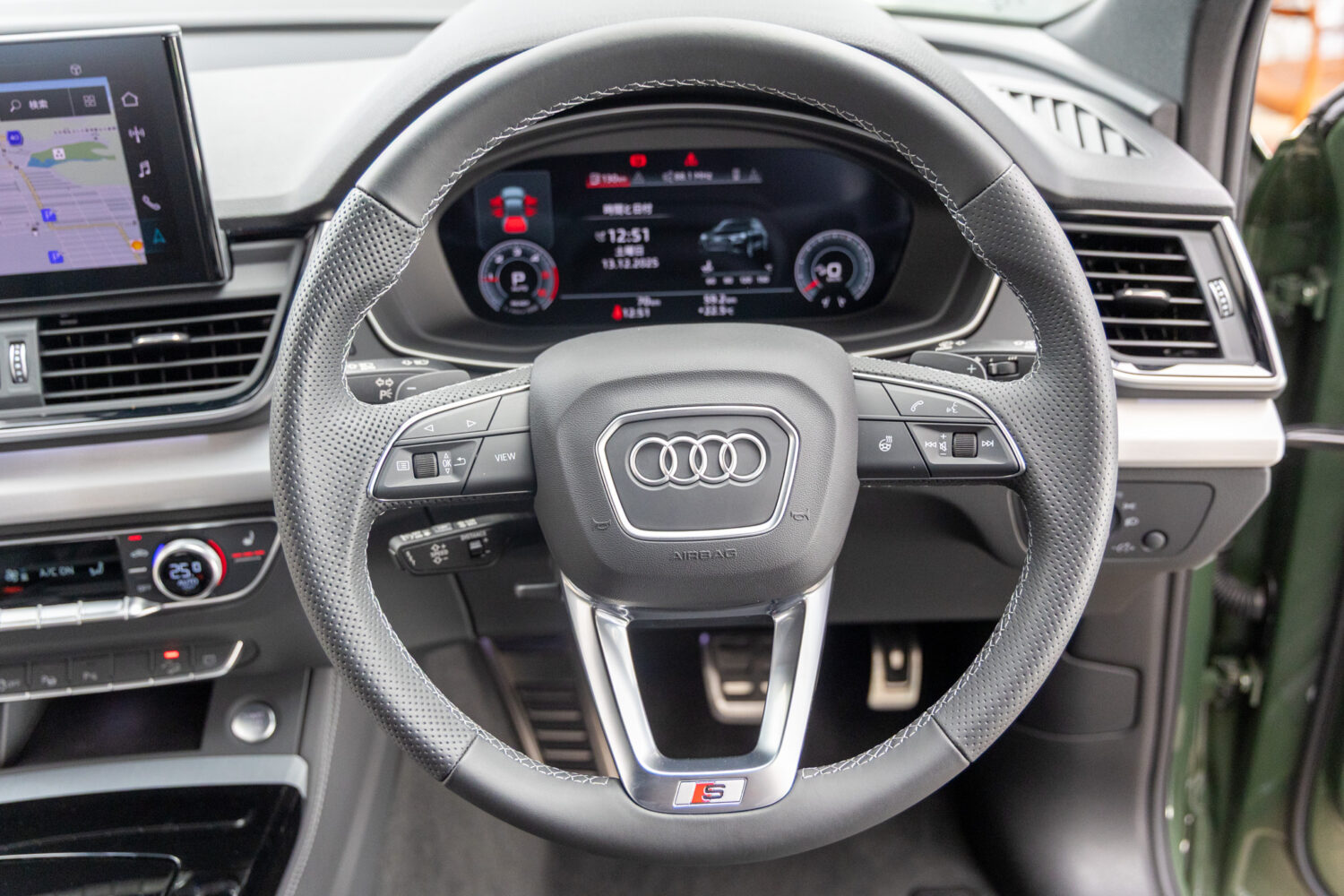 Q5スポーツバック 40TDIクワトロ Sライン 4WD