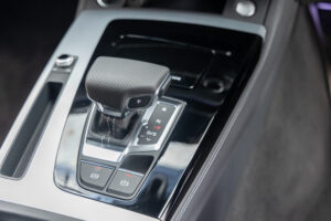 Q5スポーツバック 40TDIクワトロ Sライン 4WD