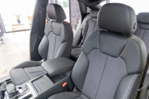 Q5スポーツバック 40TDIクワトロ Sライン 4WD