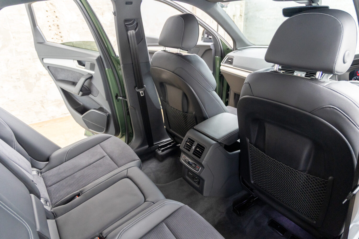 Q5スポーツバック 40TDIクワトロ Sライン 4WD