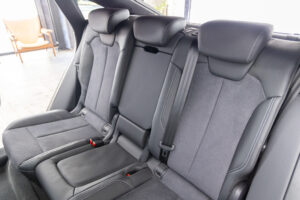 Q5スポーツバック 40TDIクワトロ Sライン 4WD