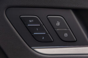 Q5スポーツバック 40TDIクワトロ Sライン 4WD