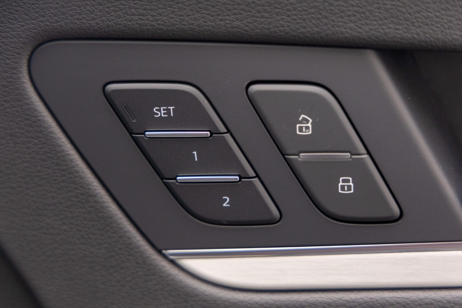 Q5スポーツバック 40TDIクワトロ Sライン 4WD