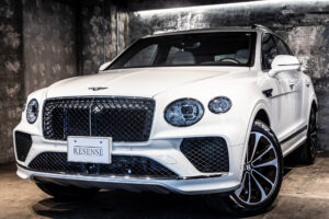 ベンテイガ V8 4WD 左H