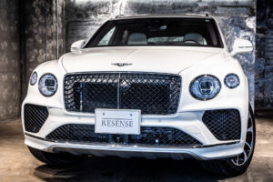 ベンテイガ V8 4WD 左H