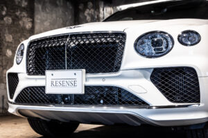 ベンテイガ V8 4WD 左H