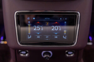 ベンテイガ V8 4WD 左H