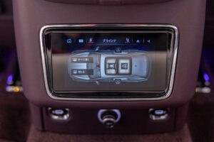 ベンテイガ V8 4WD 左H