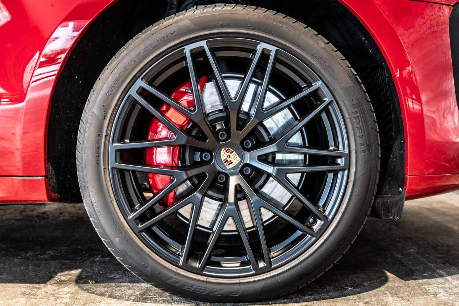 マカン GTS PDK 4WD