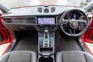 マカン GTS PDK 4WD