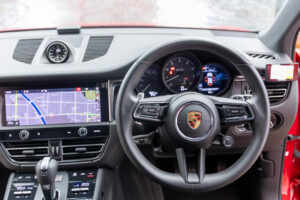 マカン GTS PDK 4WD