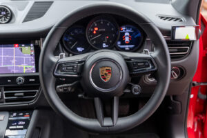 マカン GTS PDK 4WD